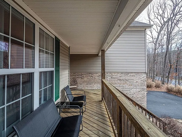 187 Grouse Dr — Photo 7
