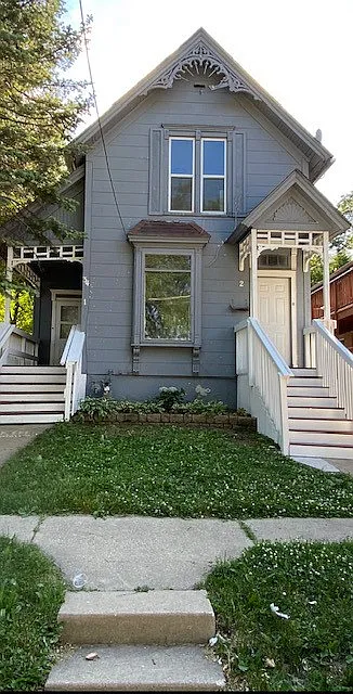 34 Lynch St photo 1