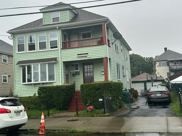 99 Memorial Park Ave, Lynn, MA 01902