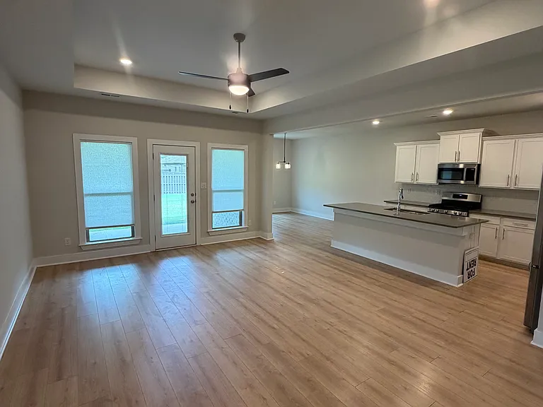 14765 Demarie Ln — Photo 3