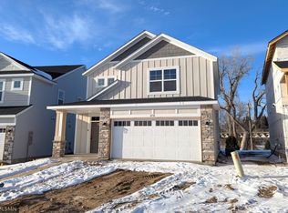 6736 104th St S, Cottage Grove, MN 55016