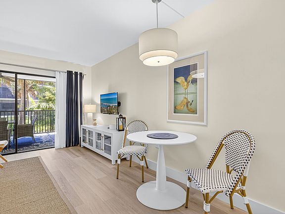 4th image of 3111 Tennis Villas #3111