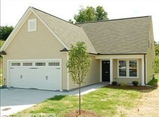 4620 Midstream Crossing Dr, Clemmons, NC 27012