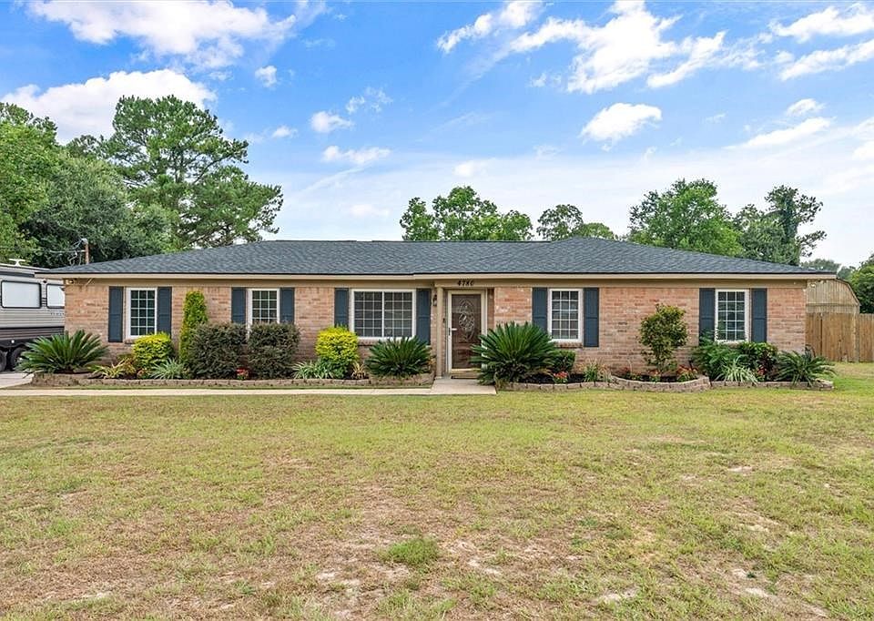 Front view of your new home! 