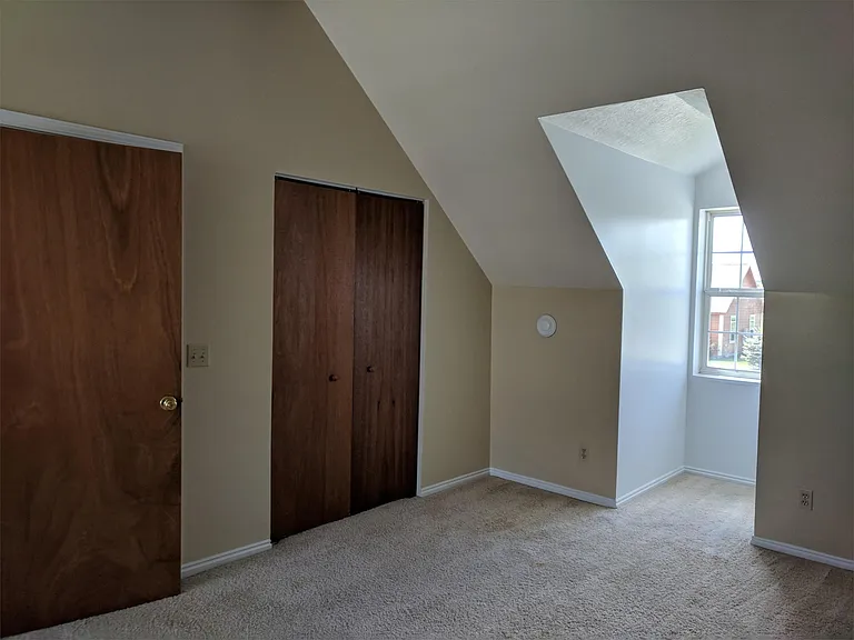 439B Country Club Ln — Photo 27