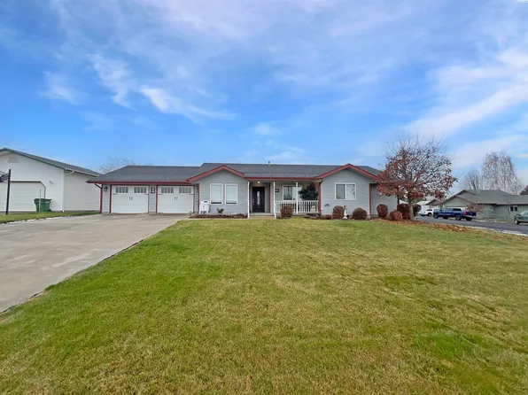 1102 Summit St, Colton, WA 99113