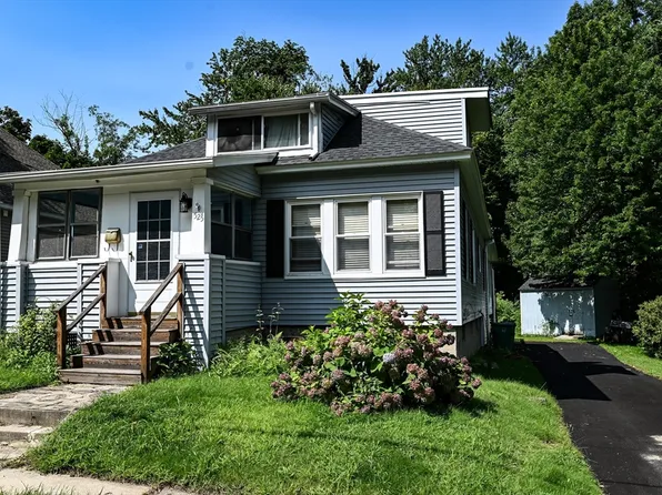 525 Milk St, Fitchburg, MA 01420