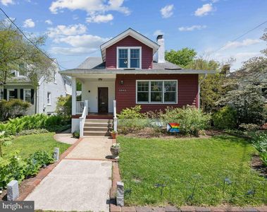 5609 Sherier Pl NW, Washington, DC, 20016