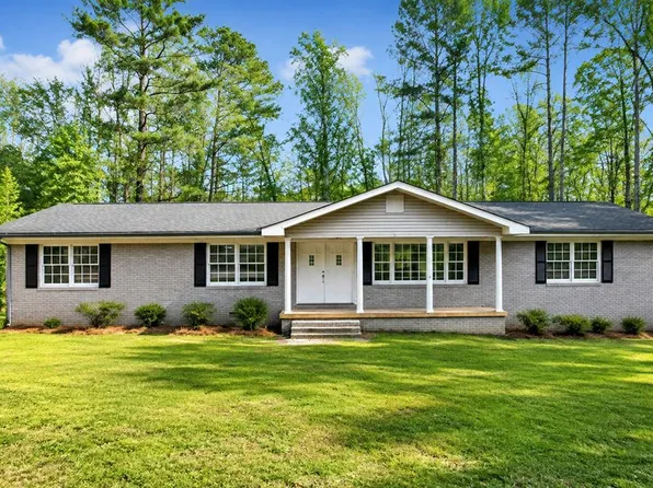 129 Hillwood Dr, Dalton, GA 30721