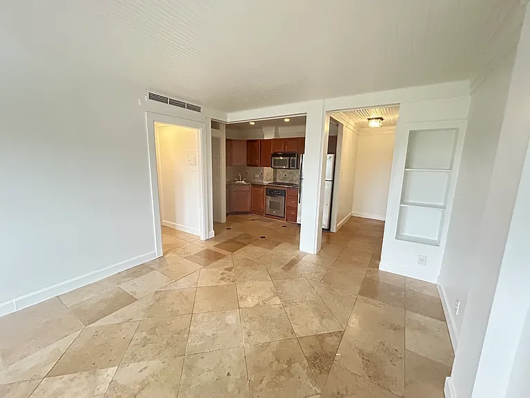 2285 Peachtree Rd NE #1200 — Photo 15
