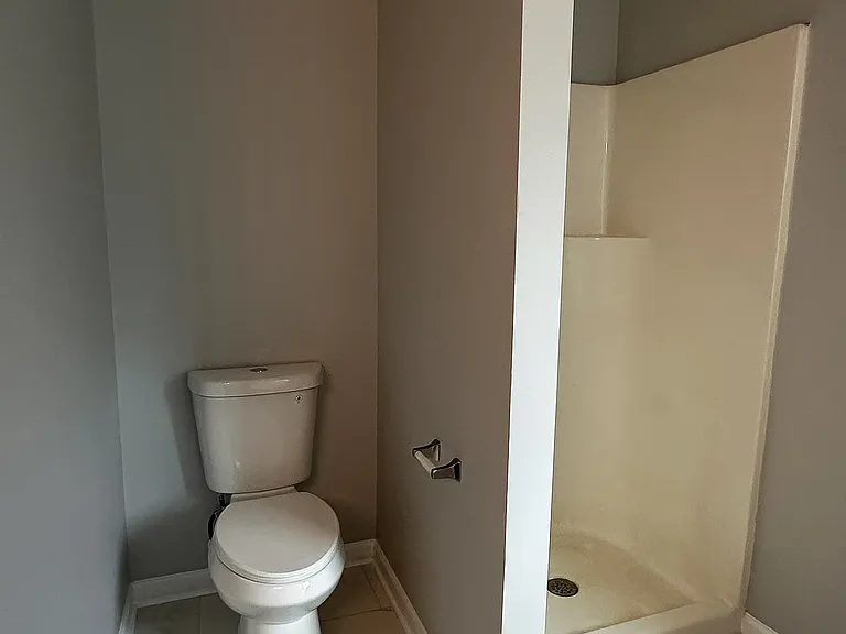 137 Edison Dr — Photo 14