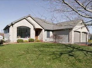 6285 Woodland Ct, Battle Creek, MI 49014