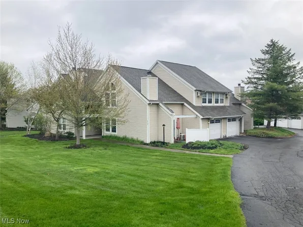 6729 Tippecanoe Rd, Canfield, OH 44406