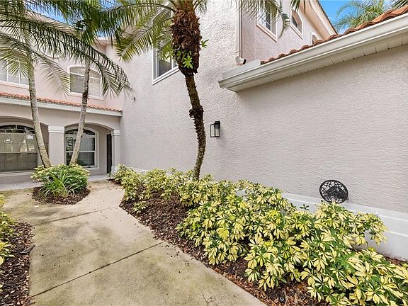3rd image of 1953 Crestview WAY #161