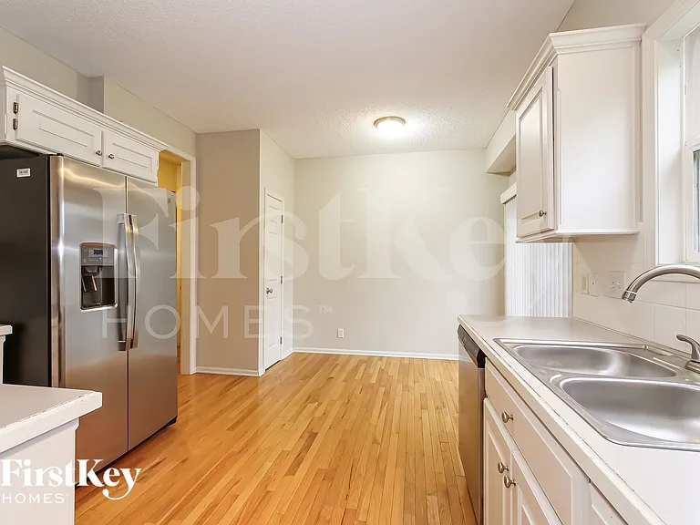 21240 W 119th Ter — Photo 8