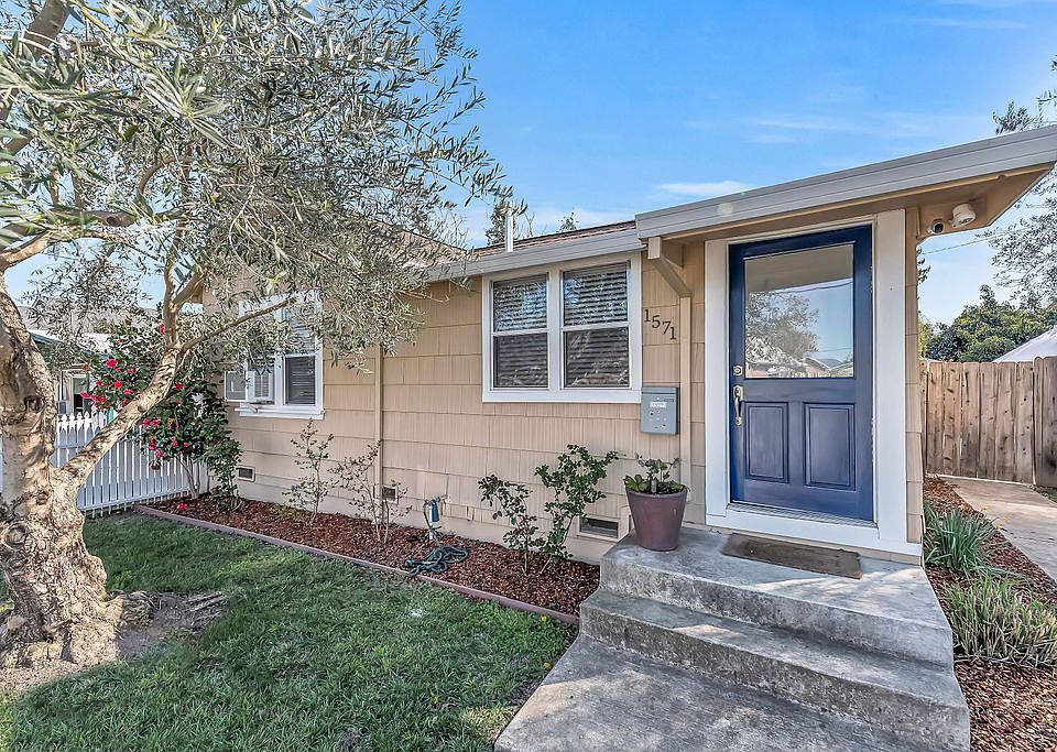 1st image of 1571 Menlo Ave