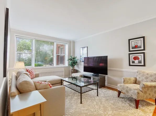 9201 Shore Road image 4 of 18