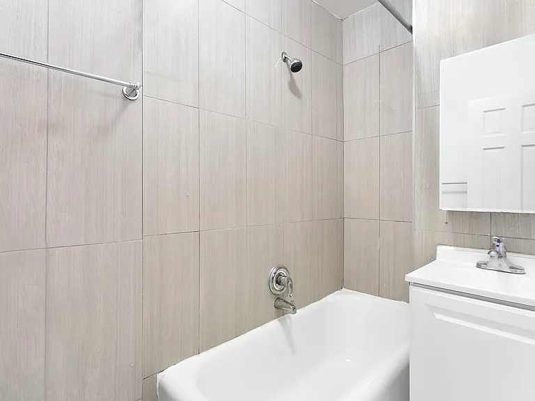 315 E 74th St #8 — Photo 4