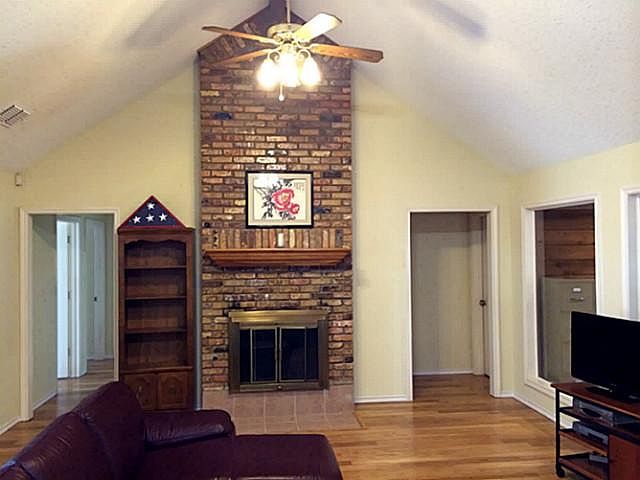 1st image of 821 Royal Birkdale Dr