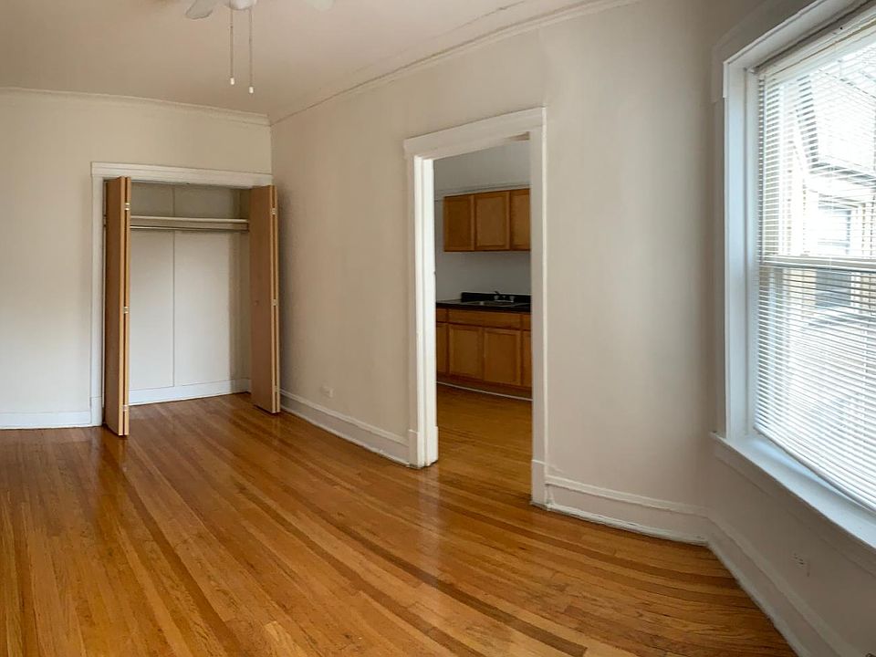 1st image of 6347 N Magnolia Ave #I