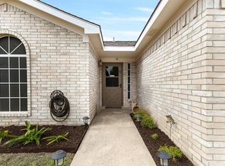 10240 Tustin Ter, Fort Worth, TX 76108