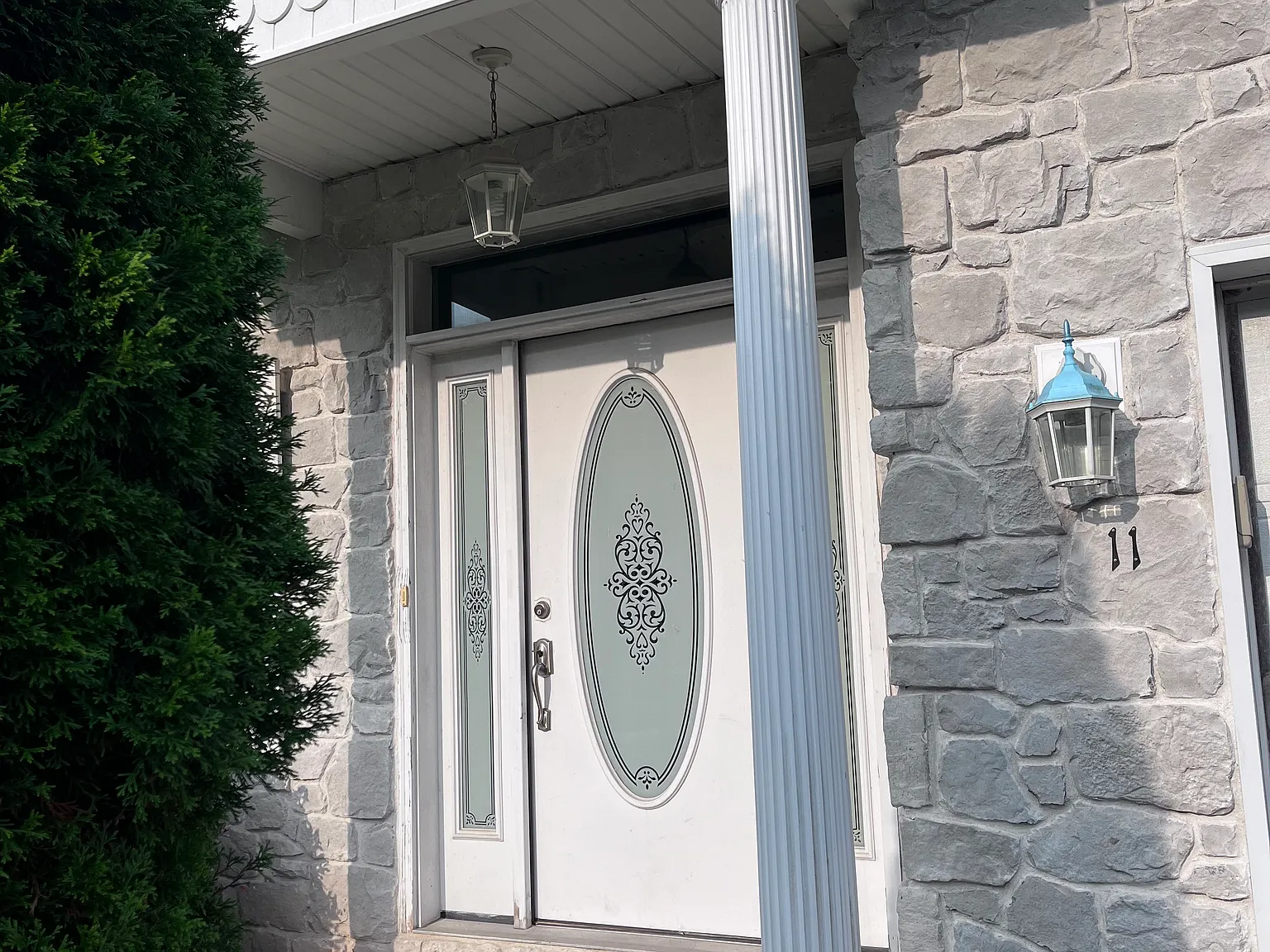 3 bed, 3000 sqft, $2,500 — Photo 1