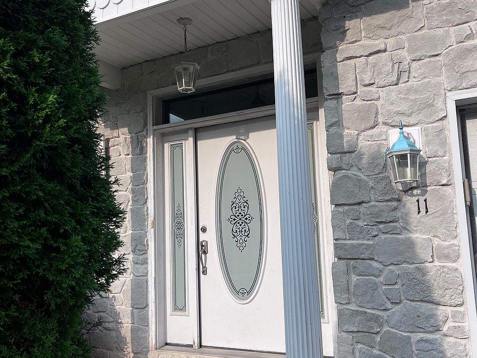 1st image of 11 Peace Ln