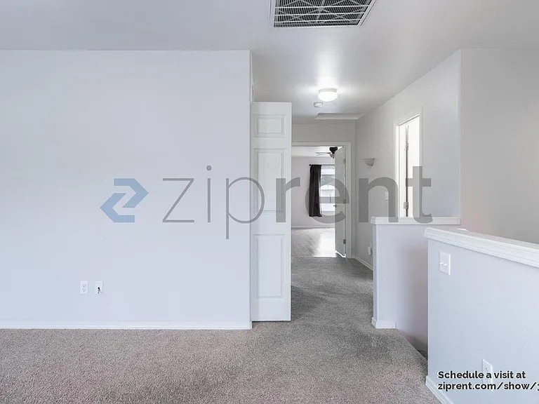 34030 SE Carmichael St — Photo 12