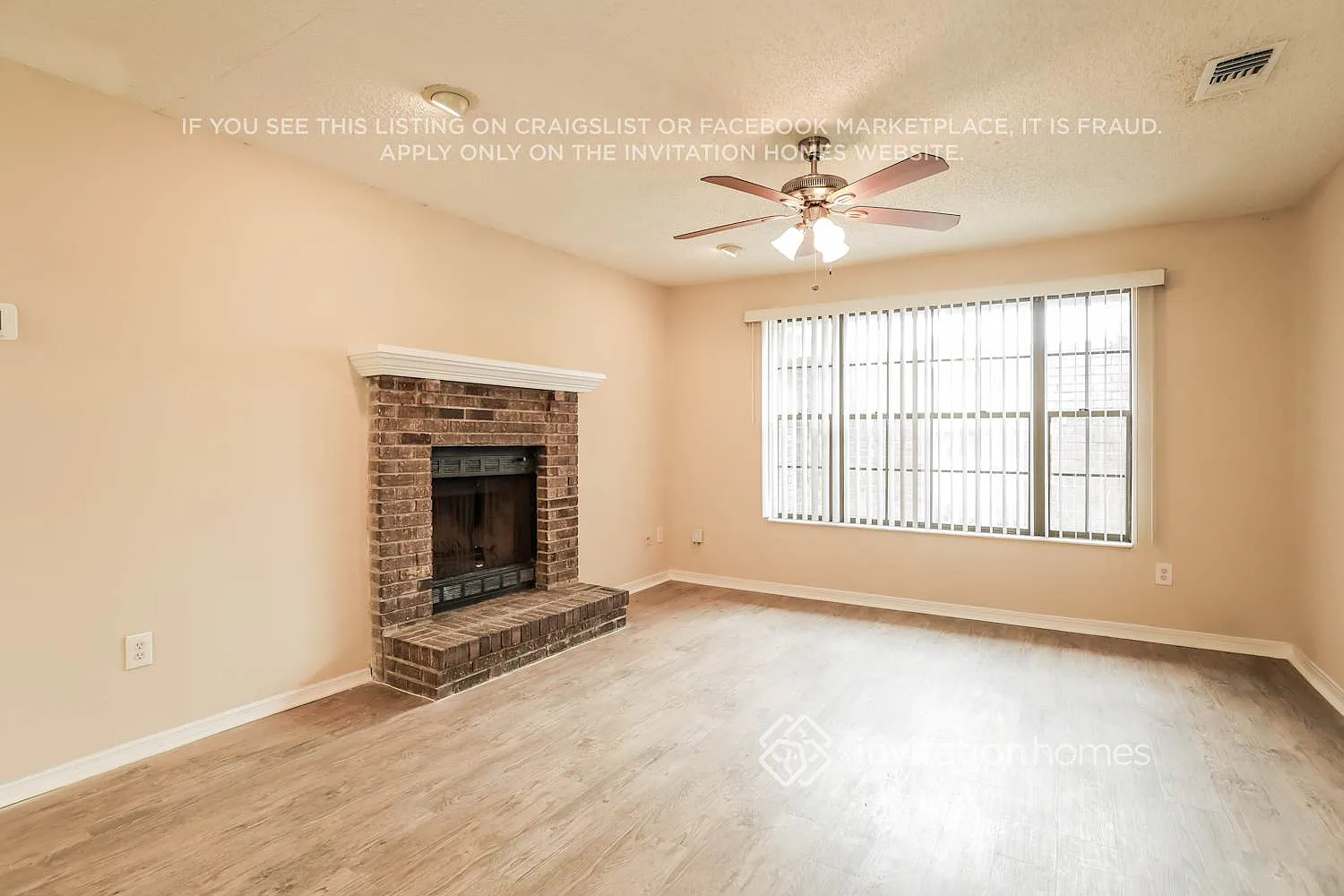 8438 Sand Point Dr W Jacksonville, FL 32244 — Photo 4