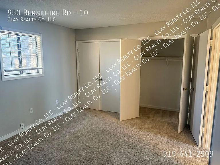 950 Berkshire Rd #10 — Photo 8