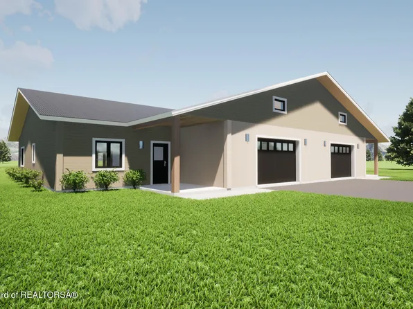 265 River Cir #17, Alpine, WY 83128