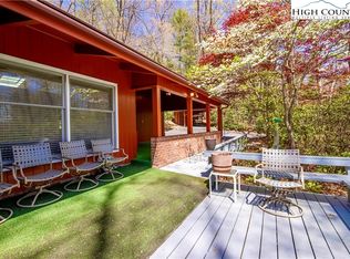 604 Swiss Pine Lake Dr, Spruce Pine, NC 28777