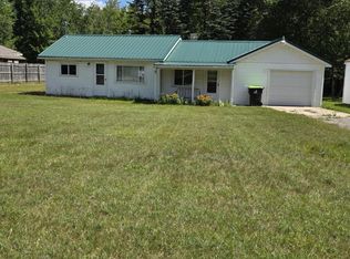 10877 Johnston Blvd, Saint Helen, MI 48656