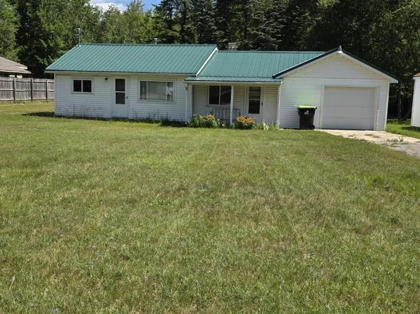 10877 Johnston Blvd, Saint Helen, MI 48656