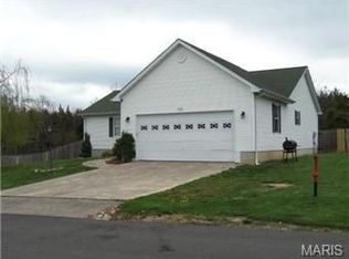 64 Pheasant Dr, Farmington, MO 63640