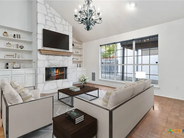 1610 Lancaster St, San Marcos, TX 78666