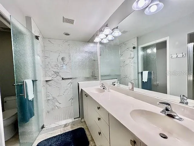 2060 Matecumbe Key Rd #2102 — Photo 25