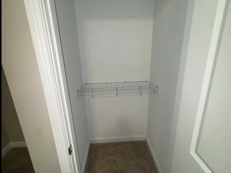 114 Stephen Dr — Photo 49