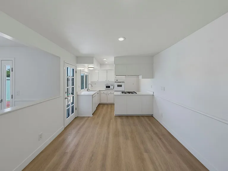 20361 Fee Ln — Photo 10