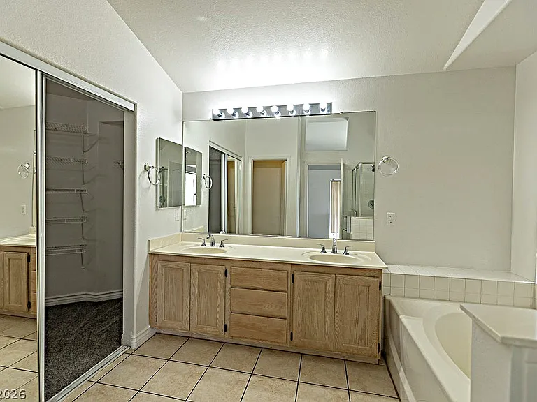 1721 Mill Canyon Dr — Photo 46