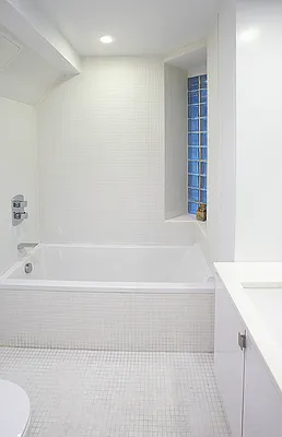 Sold by SKNY | media 1