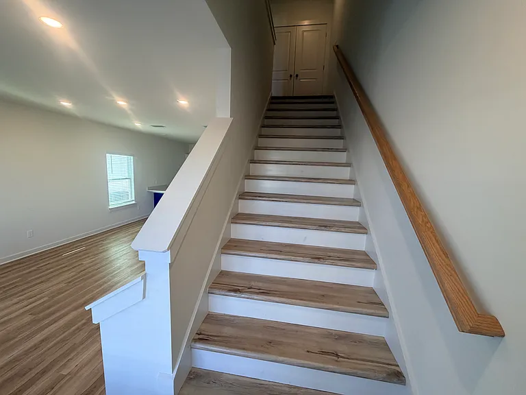 2323 Discovery Loop — Photo 11