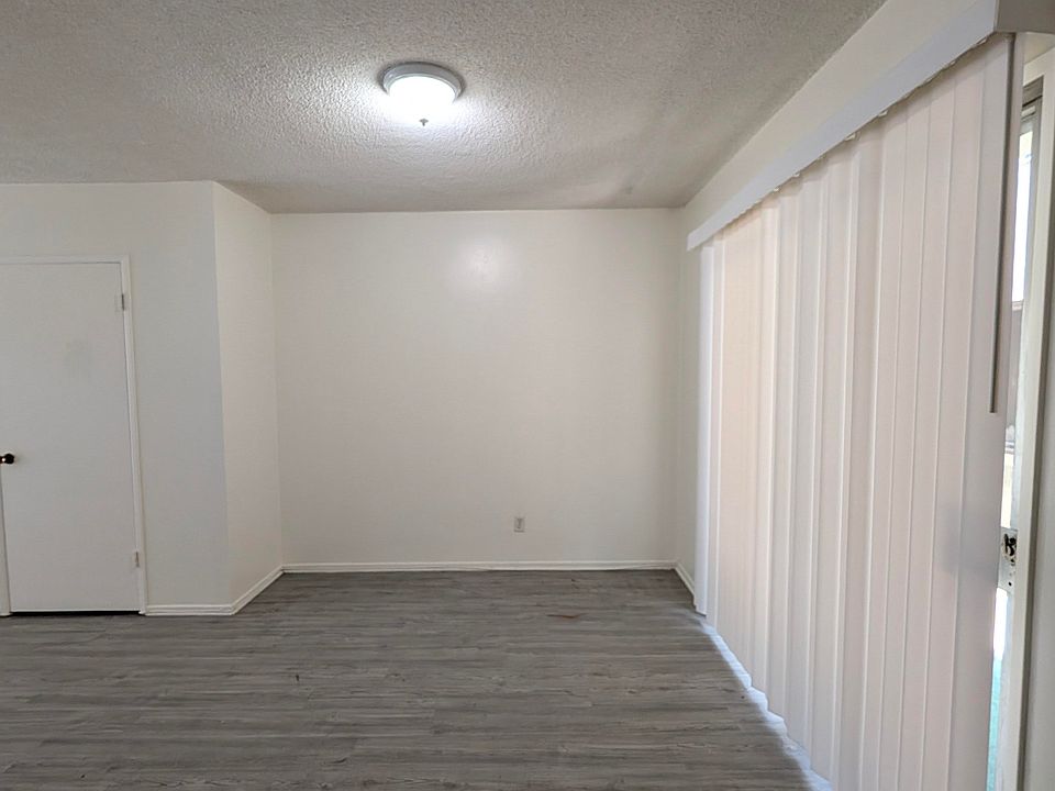 1st image of 600 Evergreen St #2