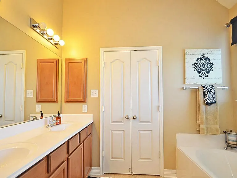 24562 Carlton Springs Ln — Photo 26