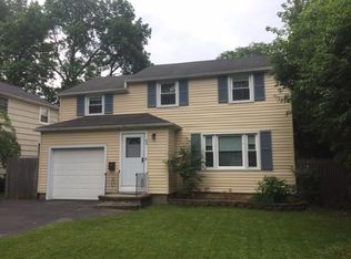 63 Stanford Rd, Rochester, NY 14620