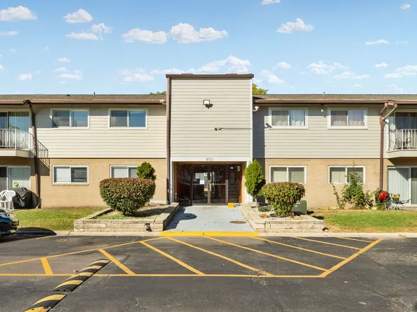 850 E Old Willow Rd APT 108, Prospect Heights, IL 60070