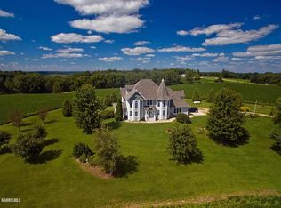 3426 E Albrecht Rd, Elizabeth, IL 61028