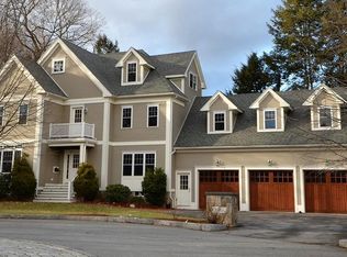 3 Stonefield Cir, Winchester, MA 01890
