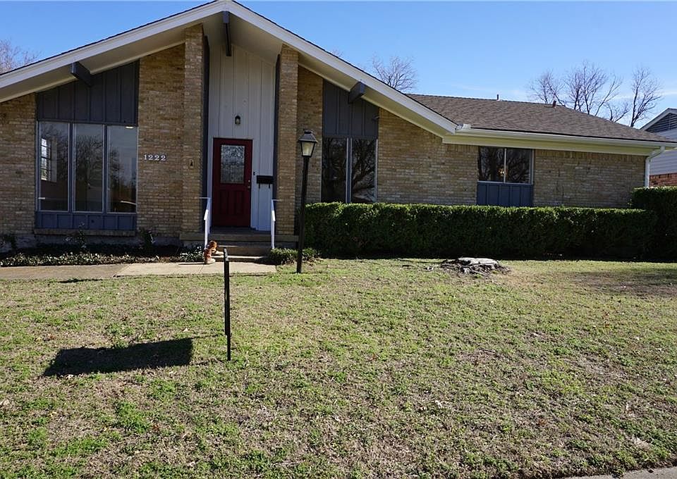 1st image of 1222 Lexington Dr