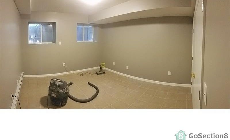 2nd image of 124B Hendricks Ave #1